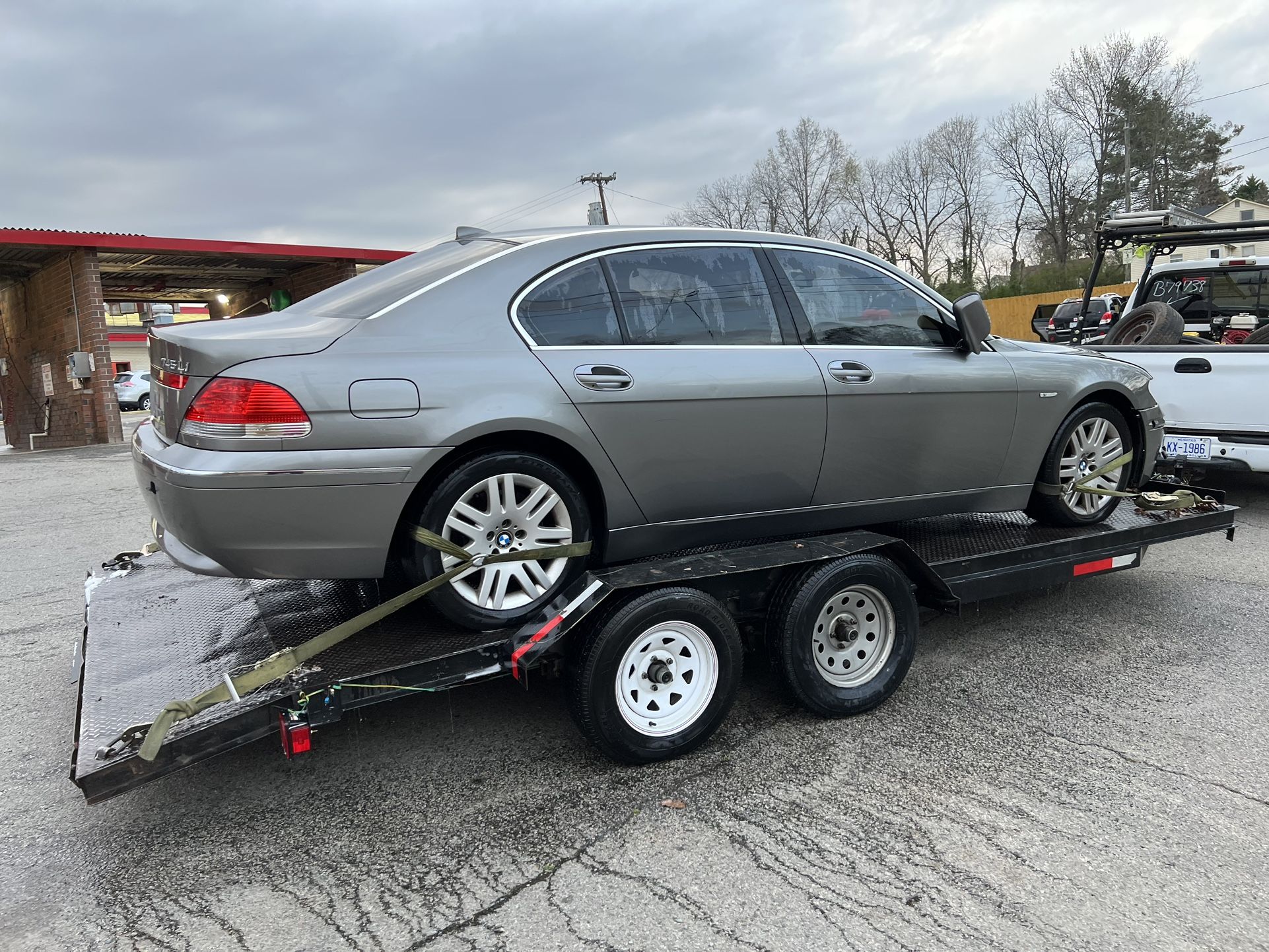 Complete Part Out/2002 BMW 745 Li