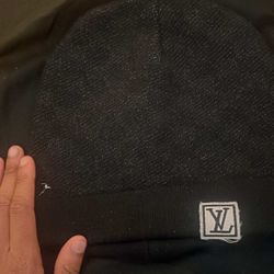 REAL Louieviton BEANIE   