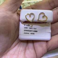 10K DIAMOND EARRINGS