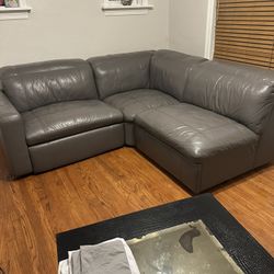 Small Sectional 