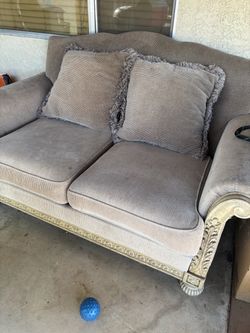 Free couch