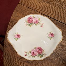 Royal Albert American Beauty Cake Plate Handled 10 1/2” Made England
