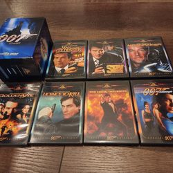 007 collection
James Bond etc.
hard paper cover
