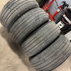 20 inch used Bridgestone dueler tires size 275/55/R20