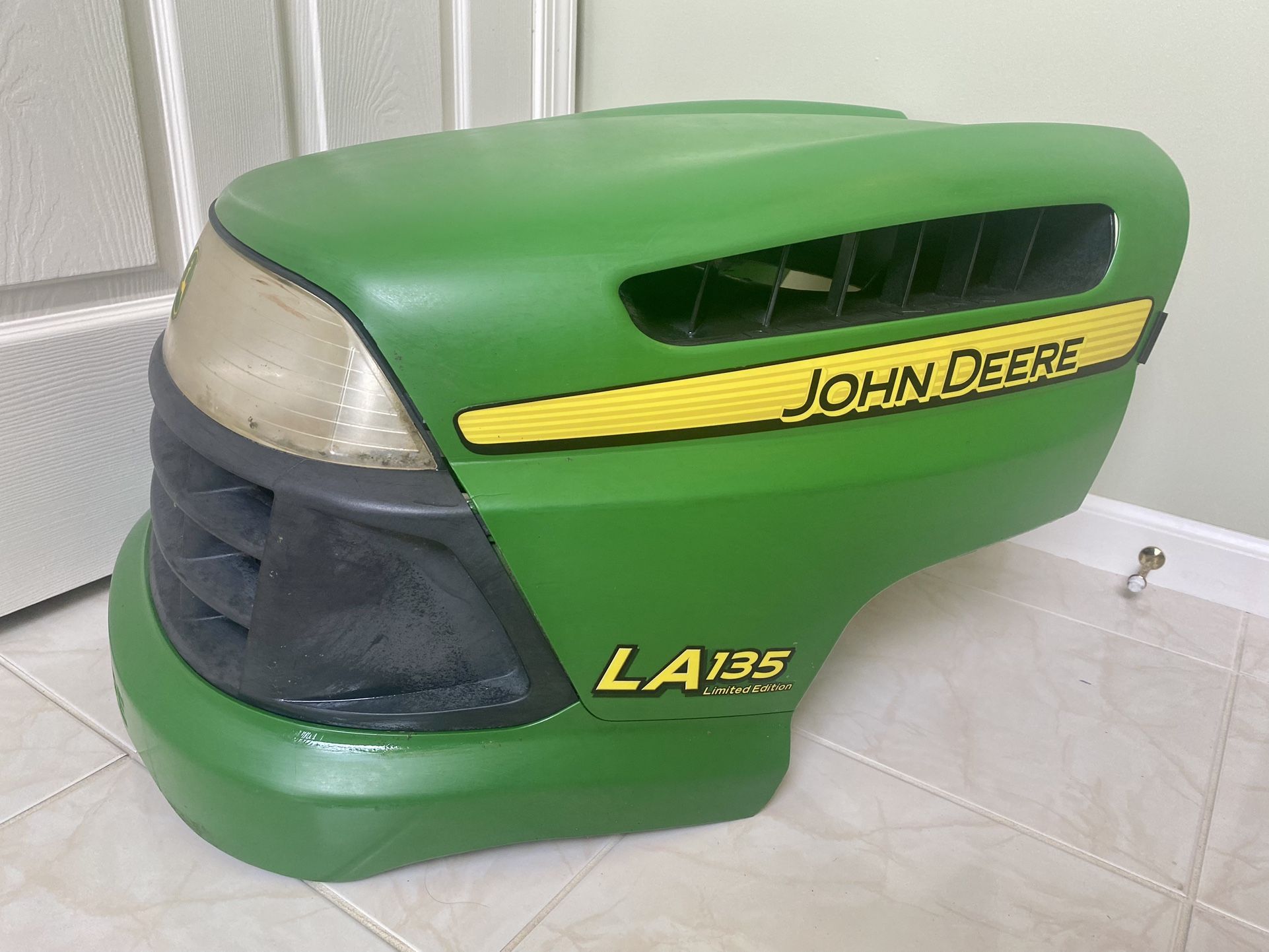 John Deere Lawn Tractor Hood Cover