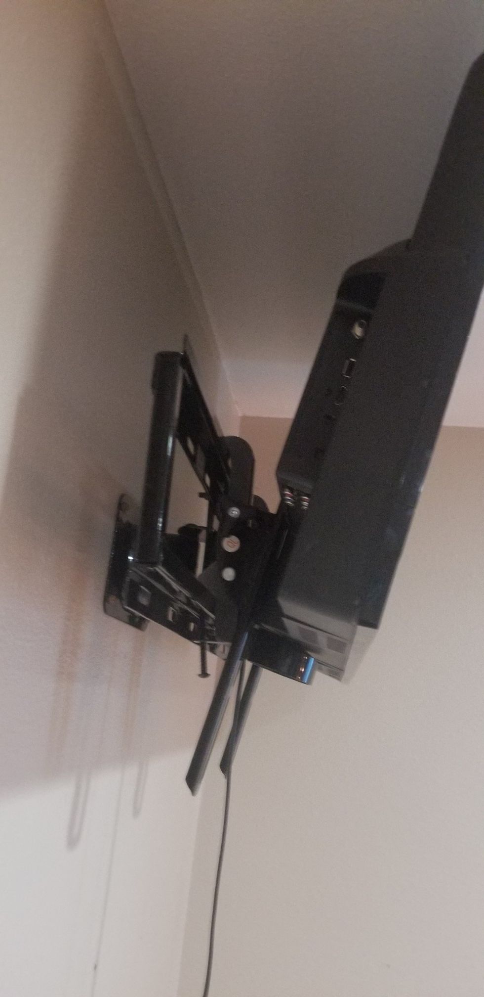 TV and mounts