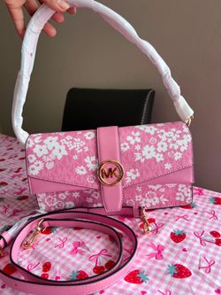 Bonito cross boddy  nuevo floral