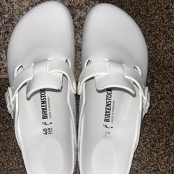 White Birkenstock Slides Men Size 7 Women Size 9