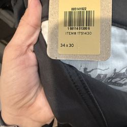 Levi’s 514 Straight 