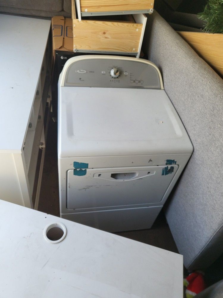 Dryer And Washer 60 Each Shoot Me Ur Best Offer