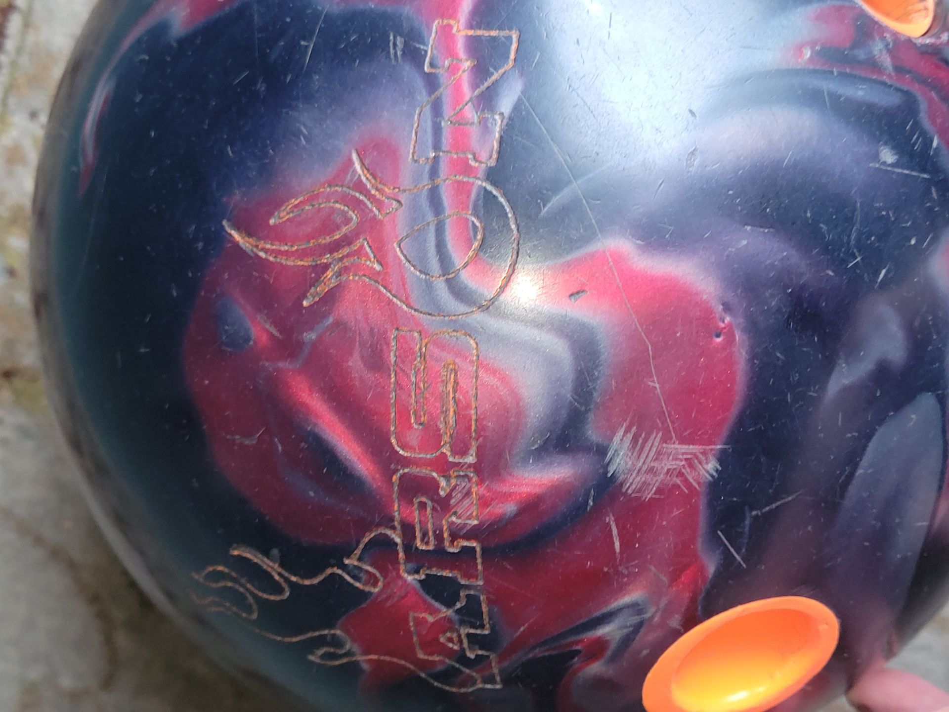 16lb bowling ball