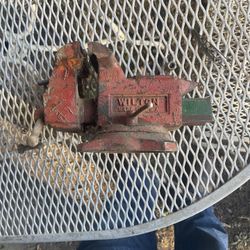 Wilton Antique Vice