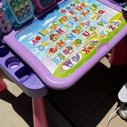 Kids Leaning Station 