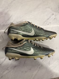 Limited edition Nike soccer cleats size 6