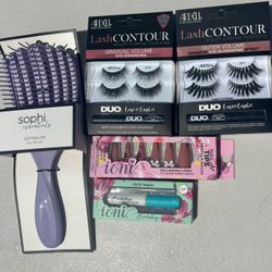Bundle For The Girlies 🥰