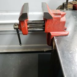 Vintage 2½ Inch Clamp on Bench Vise 