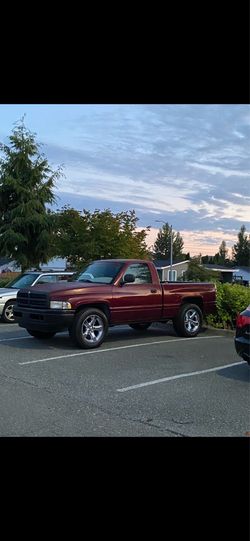Tires with rim’s for Ram 1500  🛞  305/55R20