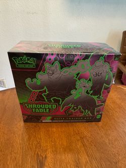 Pokémon Shrouded Fable Elite Trainer Box