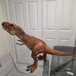 Jurassic World Legacy Collection Extreme Chompin' TYRANNOSAURUS REX Figure
