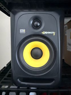KRK ROKIT 6 Powered Speaker
