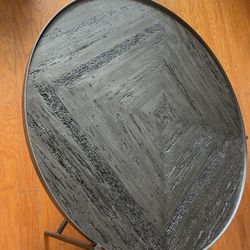 Haverty’s Living Room Coffee Table 