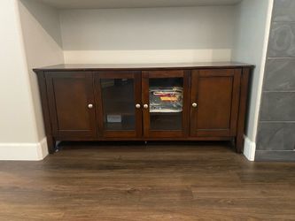 Tv stand