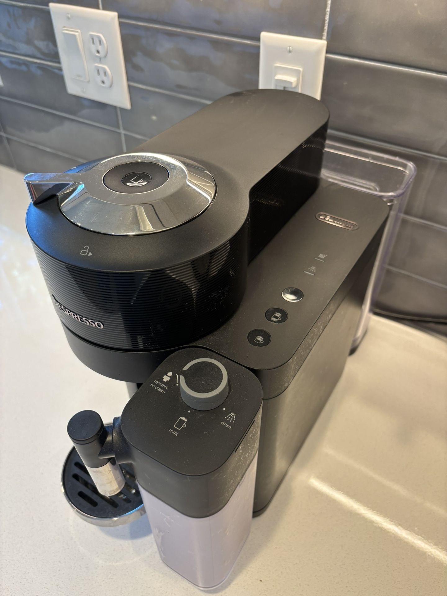 Nespresso Vertuo Lattissima Latte Machine