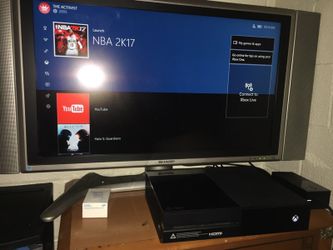 Xbox one bundle $220 / 32 inch sharp tv$120