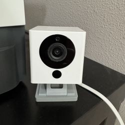Wyze Cam V2 With 64gb Memory Card