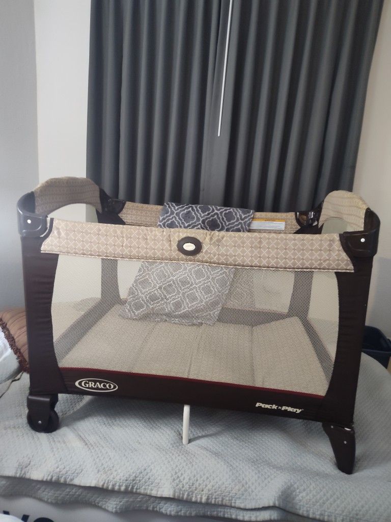 Graco Pack N Play
