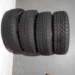 Snow Tires Goodyear Ultragrip