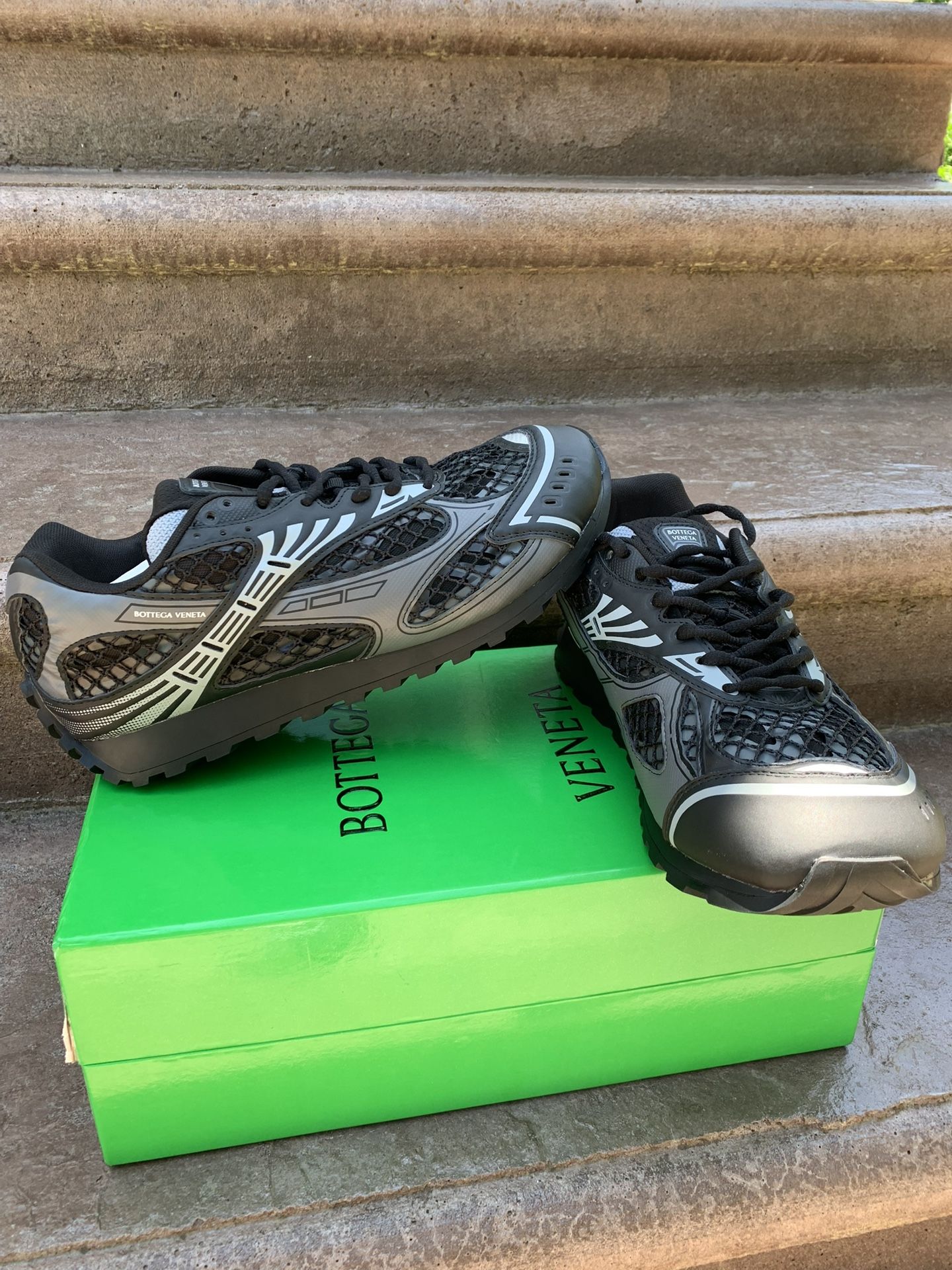 Black Orbit Bottegas