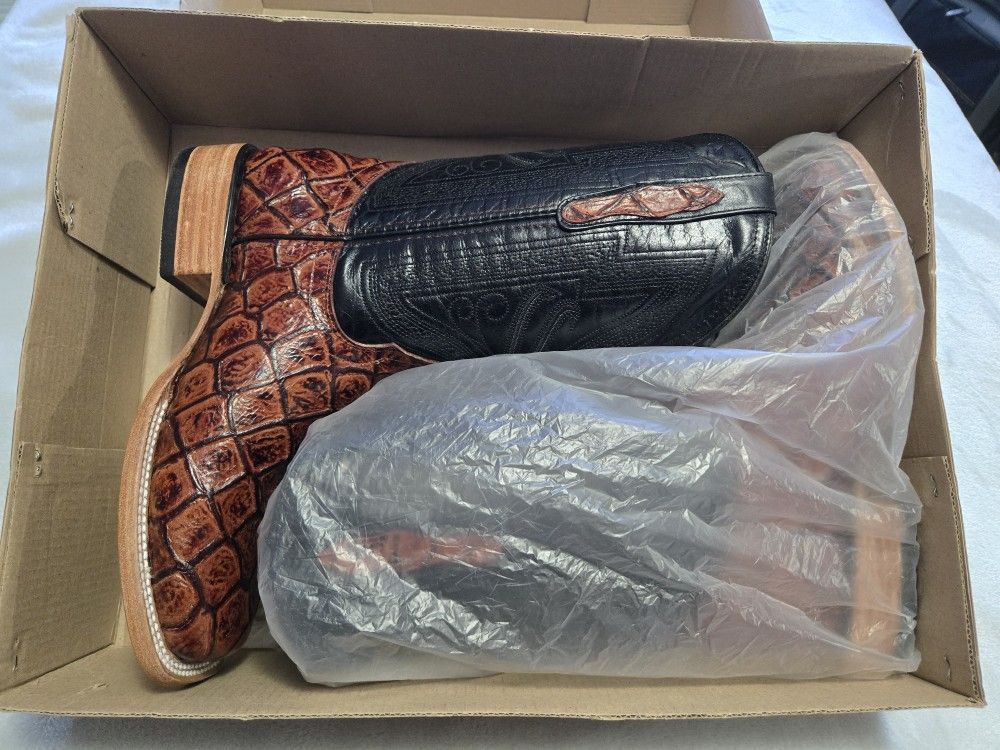 Men's Boots