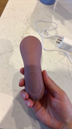 Momcozy lactation massager