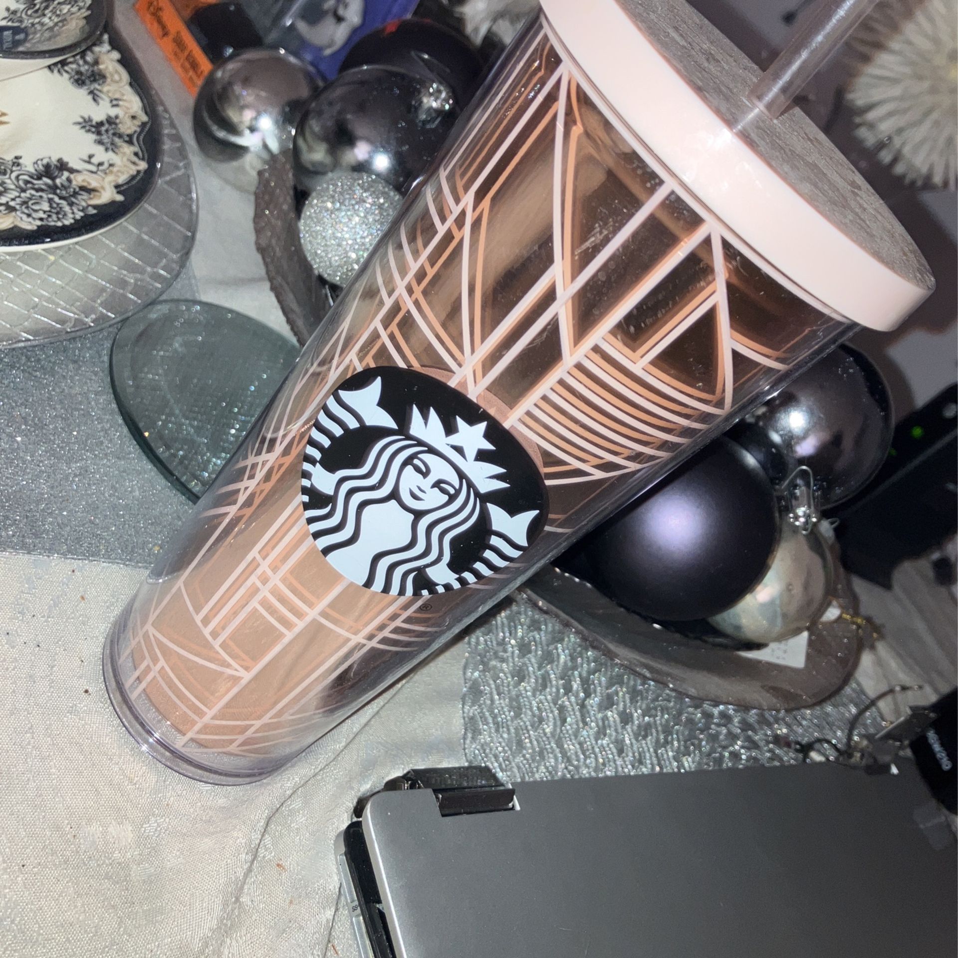 ULTRA RARE ROSE GOLD STARBUCKS TUMBLER CUP