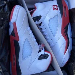 AIR JORDAN 5