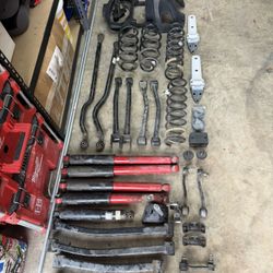 2020 Jeep Wrangler Rubicon Stock Suspension Takeoffs + Tire Carrier (Full Set)