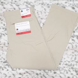 NEW Men's UB Tech Beige Chino Pants