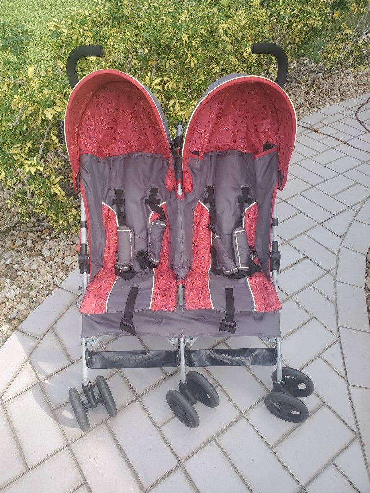 Double Pop Up Stroller