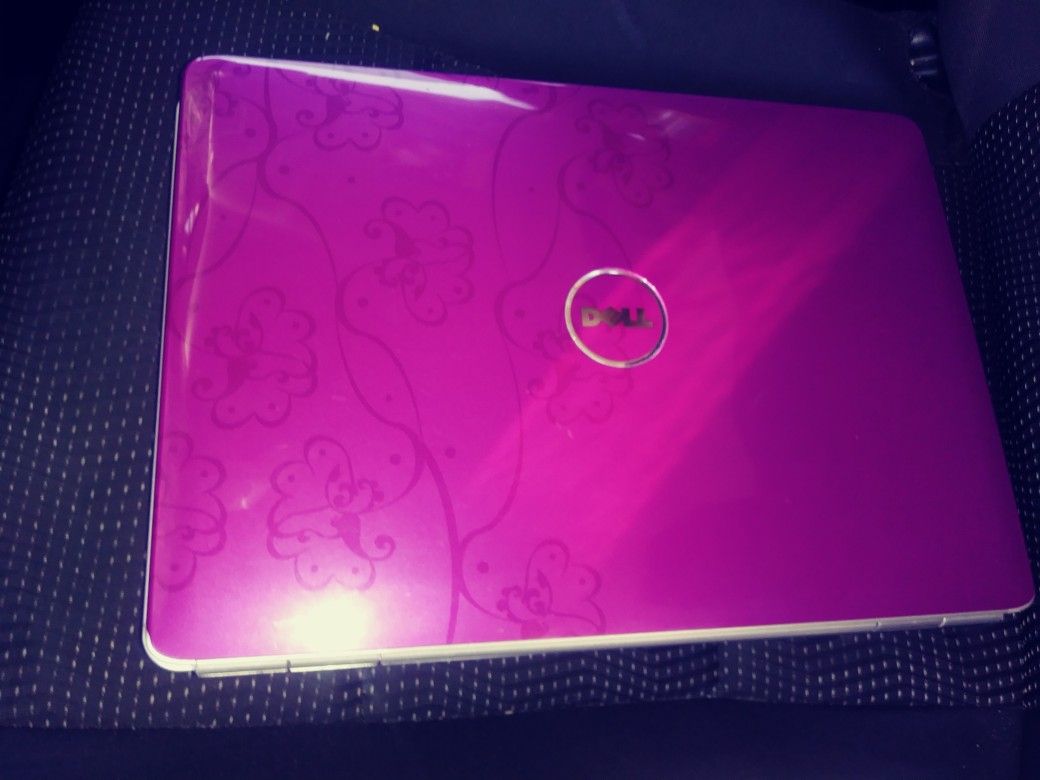 Purple DELL Inspiron 1525 laptop: windows Vista