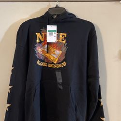 NWT Nike Hoodie XL. No Deliveries 
