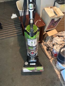 Bissell  pet hair eraser vacuum cleaner