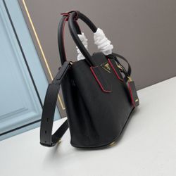 A classic women's shoulder bag