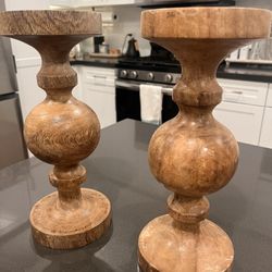Set of 2 Wood Candle Holders