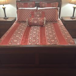 5 Piece Bedroom Set.  100% Wood, High Quality