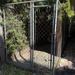 Lucky Dog Chain Link Kennel 5 ft x 15 ft