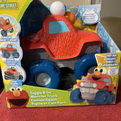 Sesame Street Giggle& Go Monster Truck