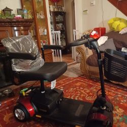 2025 GO GO ELITE  TRAVELER 4 WHEEL ELITE TRAVELER