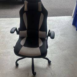 Racer Chair 
