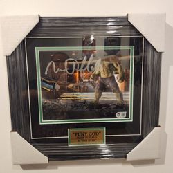 Mark Ruffalo Signed 8x10 Frame